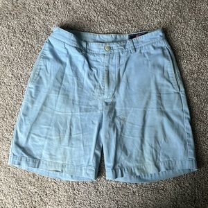 Vineyard Vines shorts